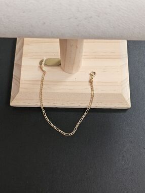 10k Gold Kid Bracelet 6 Inch